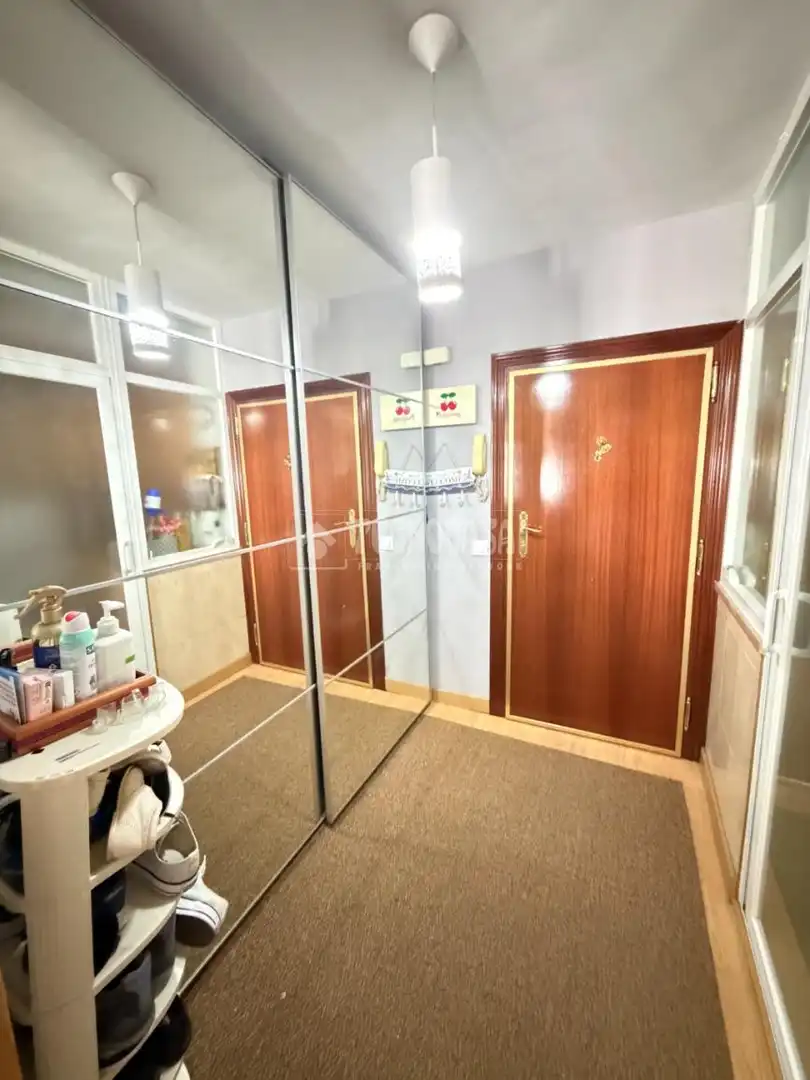 Wohnung zum Verkauf in Madrid mit Heizung, Parkett und Möbliert