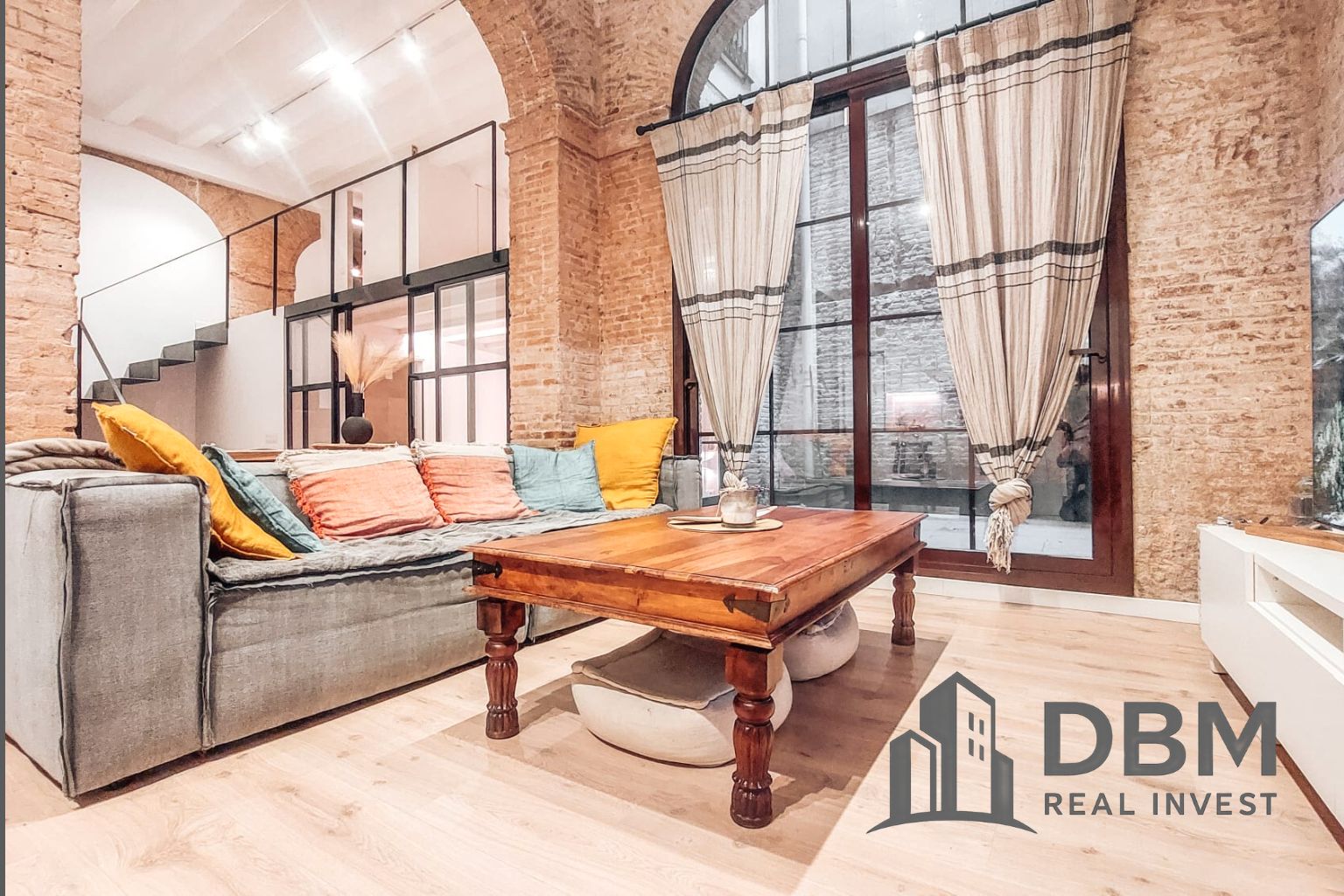 Living room of Office for sale in  Barcelona Capital  with Air Conditioner, Heating and Terrace