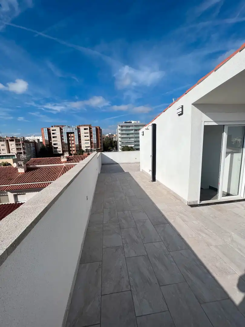 Terrace of Attic for rent in Centre