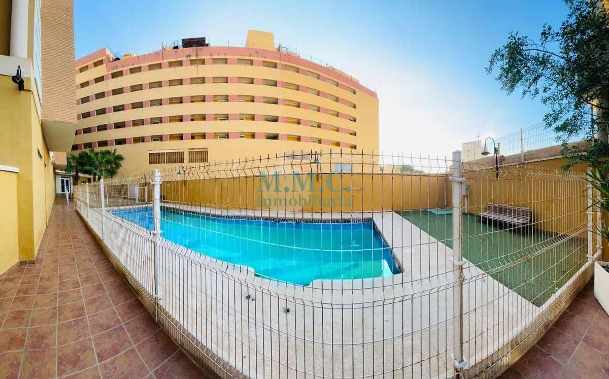Swimming pool of Flat for sale in Roquetas de Mar  with Air Conditioner, Terrace and Storage room