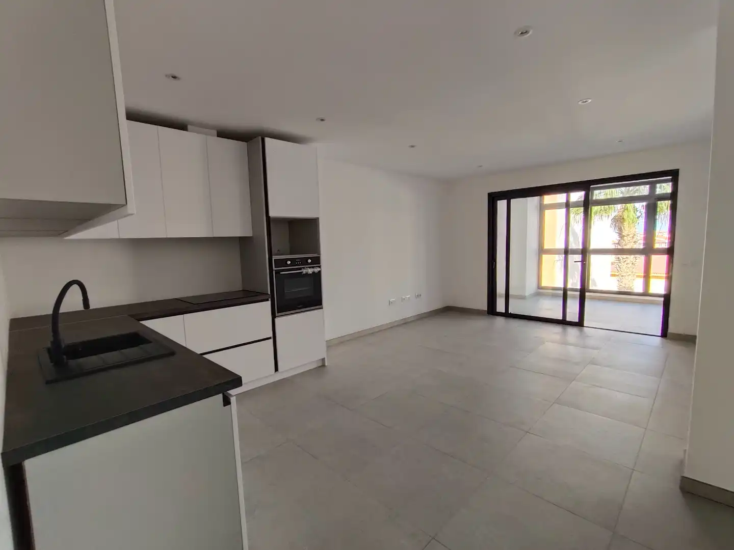 Apartment with terrace for sale in Calle Mar de Leva, imagen 4