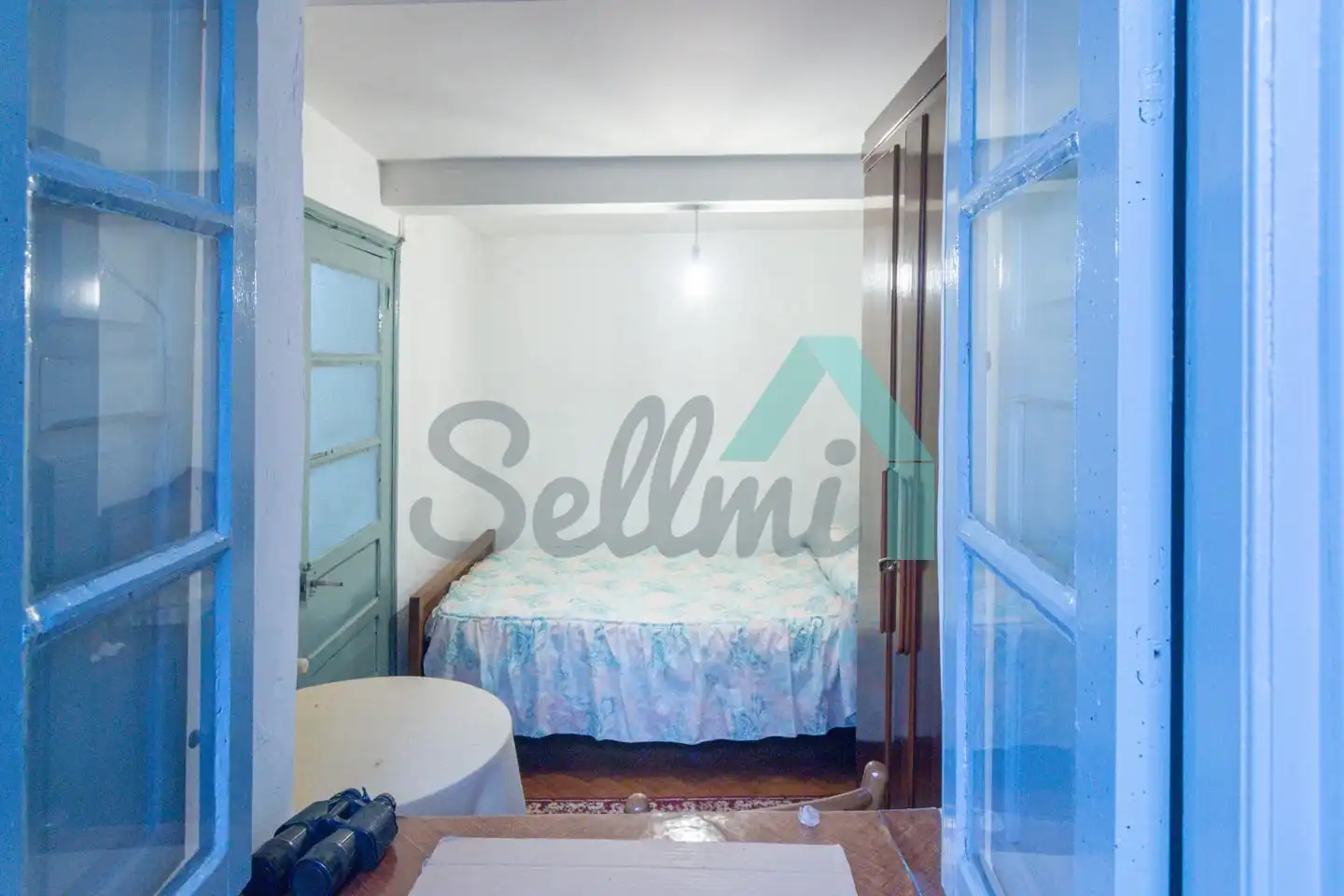 Habitación de Casa adosada en venta en Quirós con Calefacción y Trastero