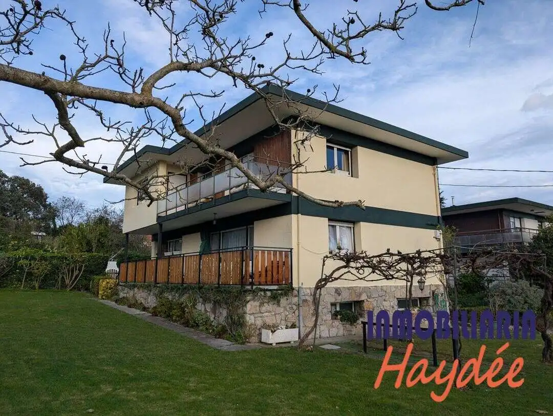 Exterior view of Houses for sale in Getxo   with Heating, Private garden and Terrace