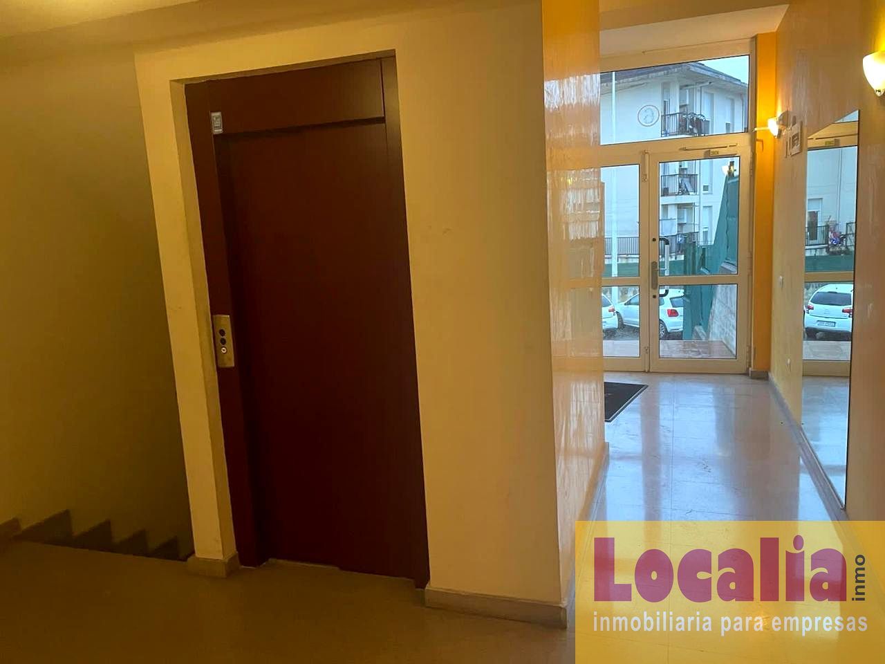 Flat to rent in Cartes