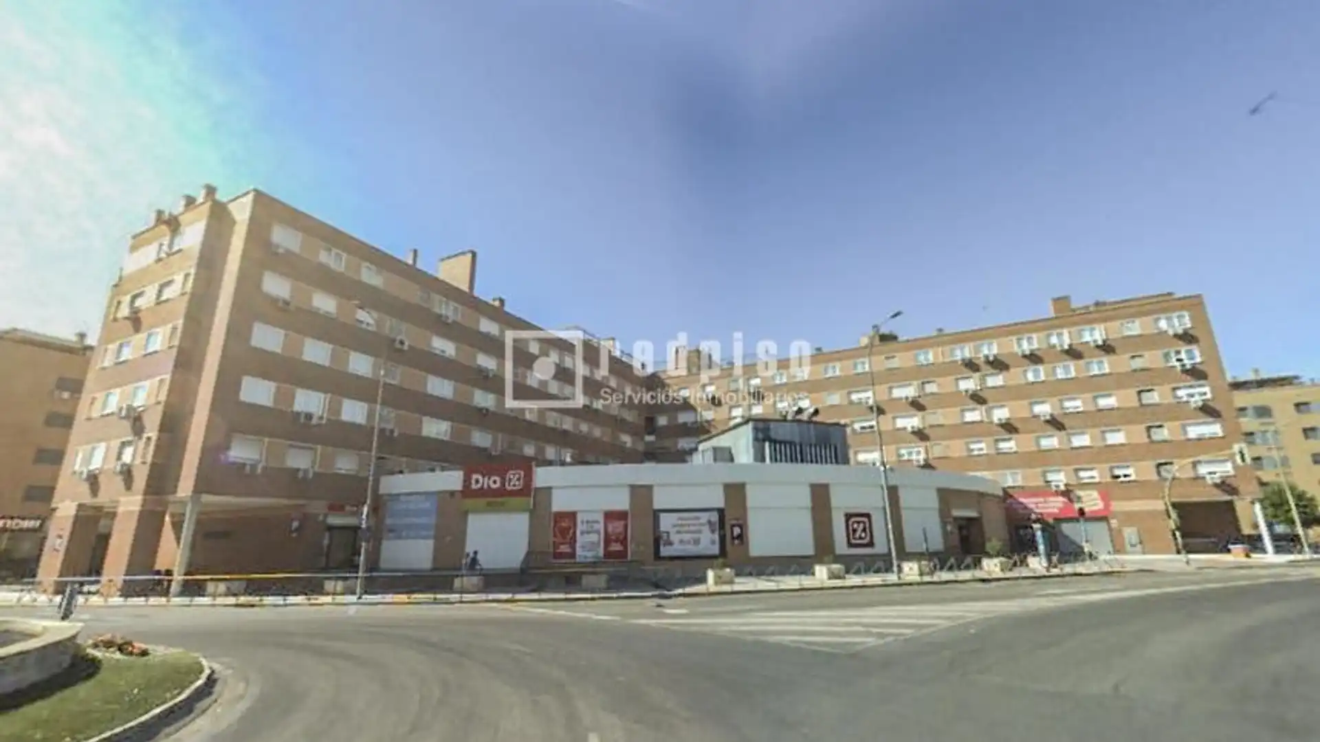 Außenansicht von Wohnung zum Verkauf in Torrejón de Ardoz mit Heizung, Privatgarten und Parkett