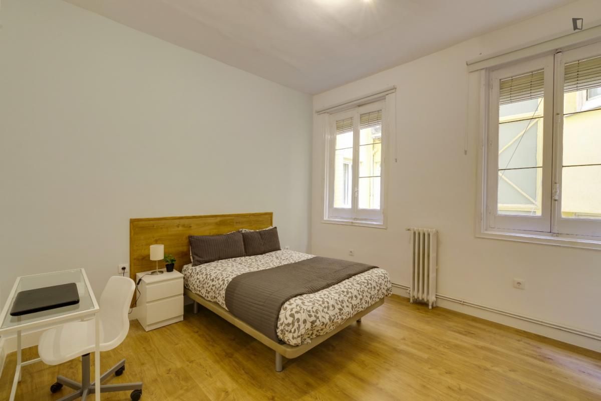 Apartament per a compartir a Jerónimos