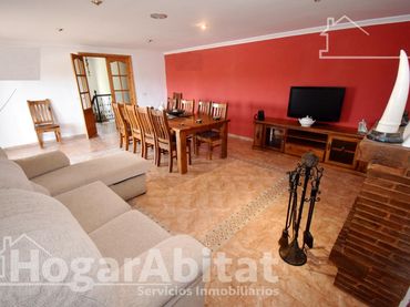 Villa con piscina in vendita a Partida Pinella