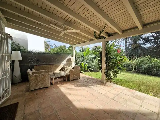Terrace of Detached homes for rent in Sotogrande  with Air Conditioner, Private garden and Terrace