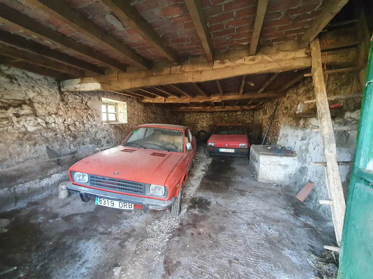 Parking of Country homes for sale in Cabrales