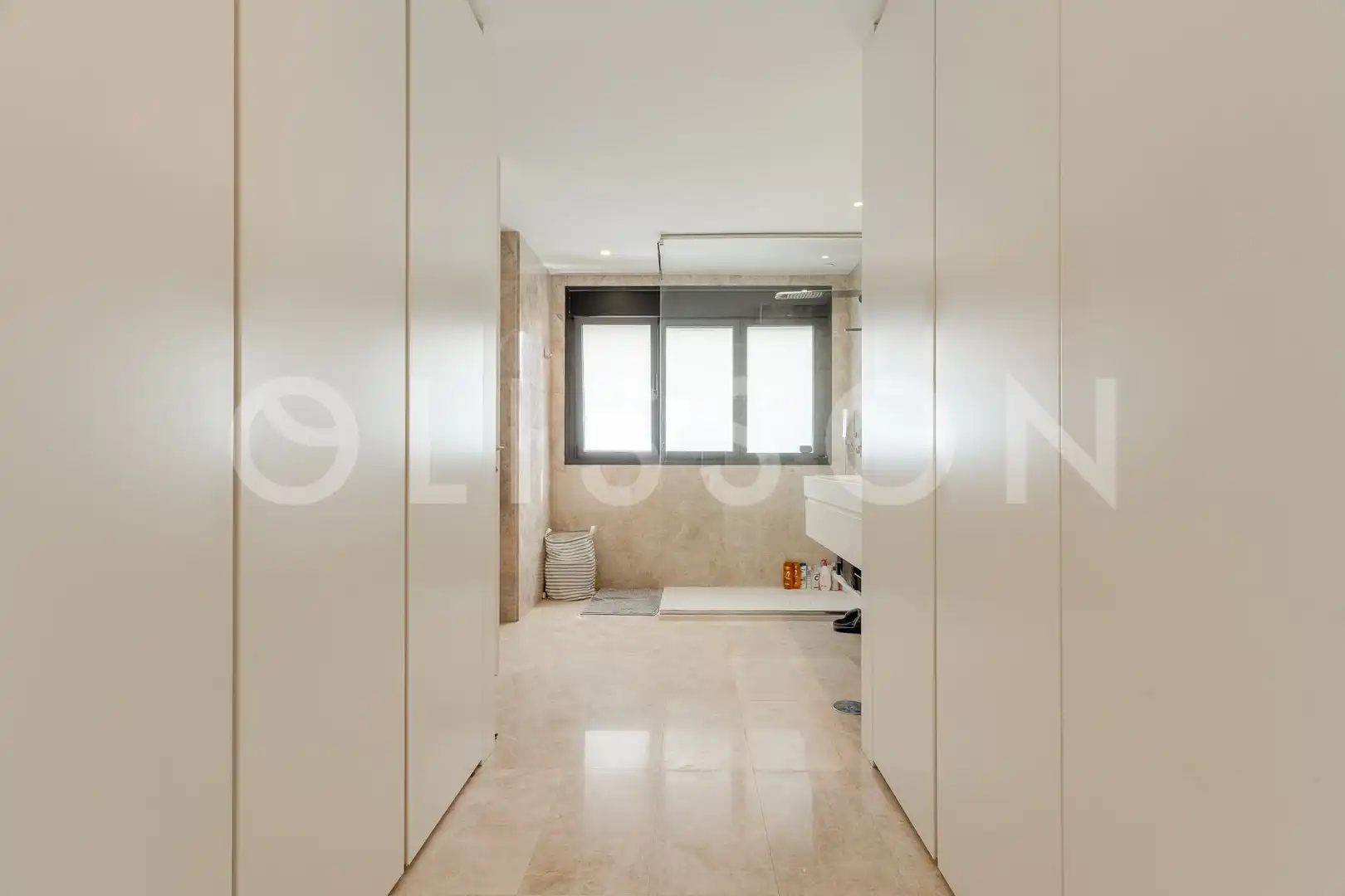Baño de Casa adosada en venta en La Moraleja con Aire acondicionado, Calefacción y Terraza