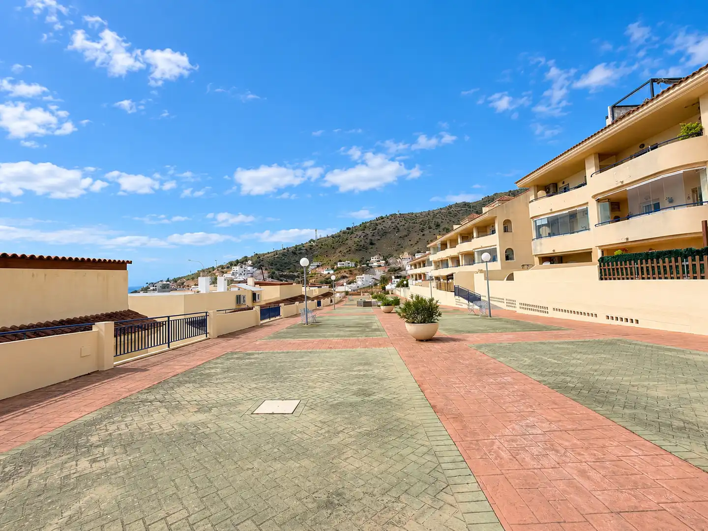 Terraced house with pool for sale in Santangelo, imagen 28