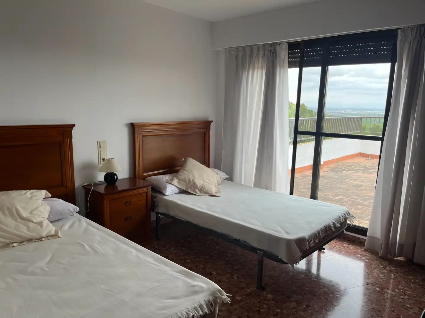Habitación de Casa o chalet en venta en Chiva con Aire acondicionado, Jardín privado y Terraza