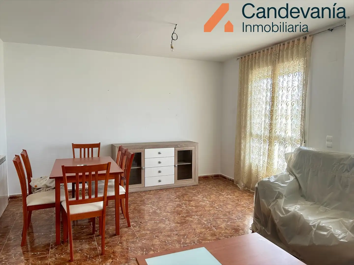 Sala de estar de Piso en venta en San Mateo de Gállego con Calefacción y Trastero