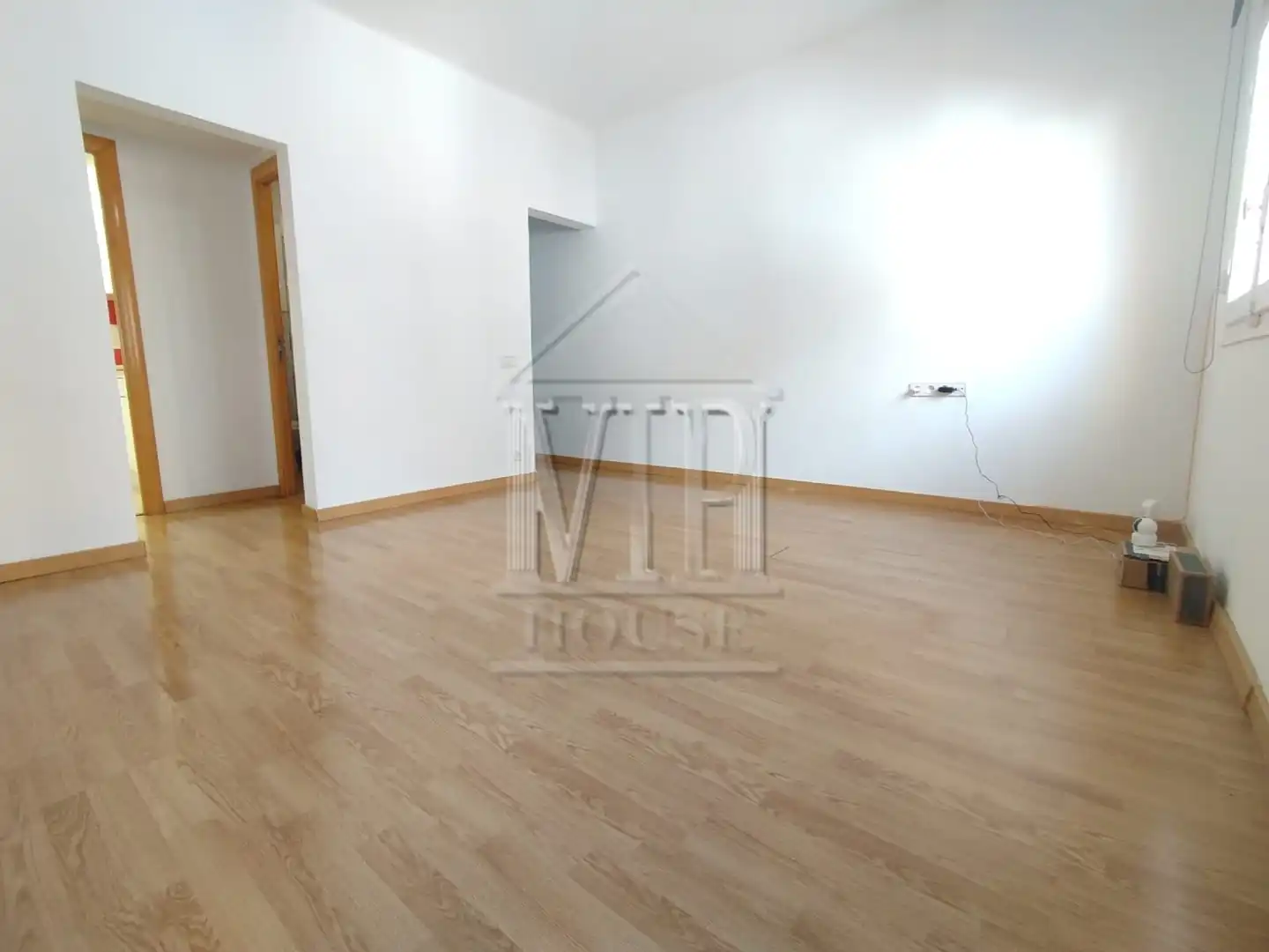 Sala d'estar de Pis en venda en Badalona amb Parquet