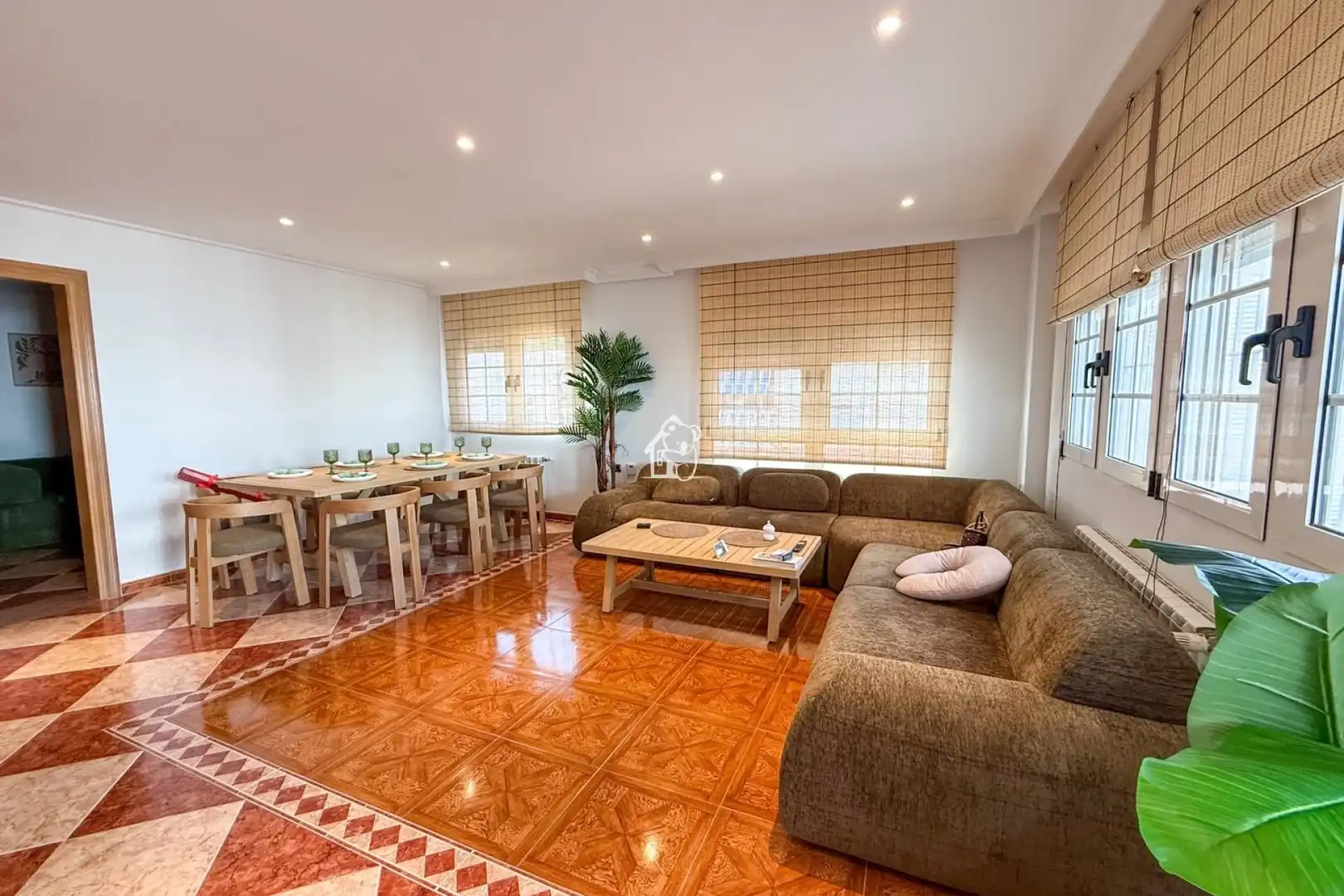 Wohnzimmer von Dachboden zur Miete in Torrevieja mit Klimaanlage, Privatgarten und Terrasse