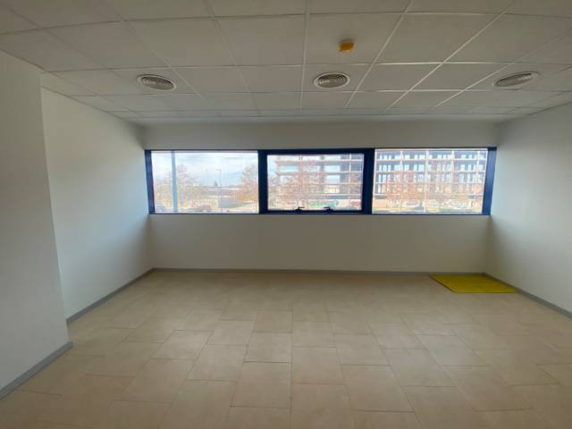 Oficina en Alquiler en Avenida Vía Apia, 7 en Palmete