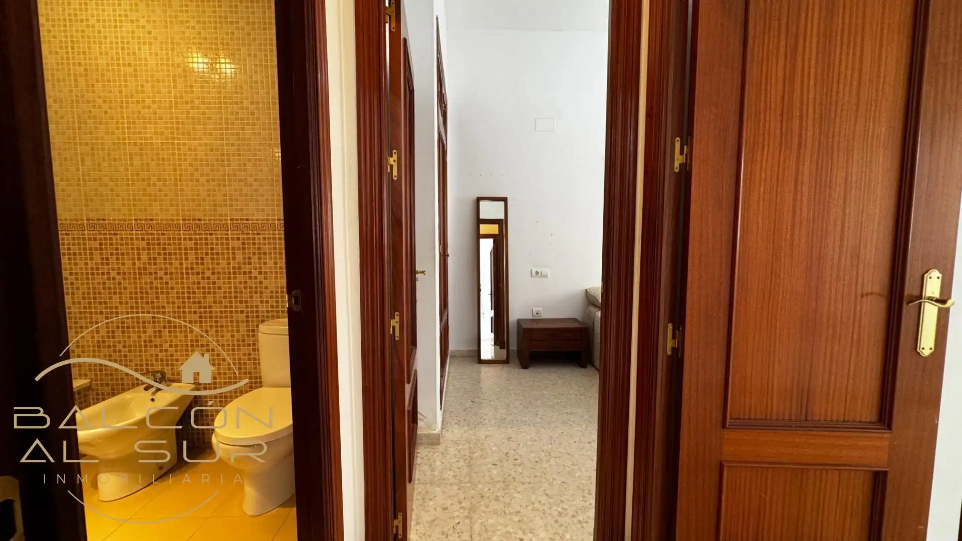 Flat for sale in Rota  with Air Conditioner and Terrace