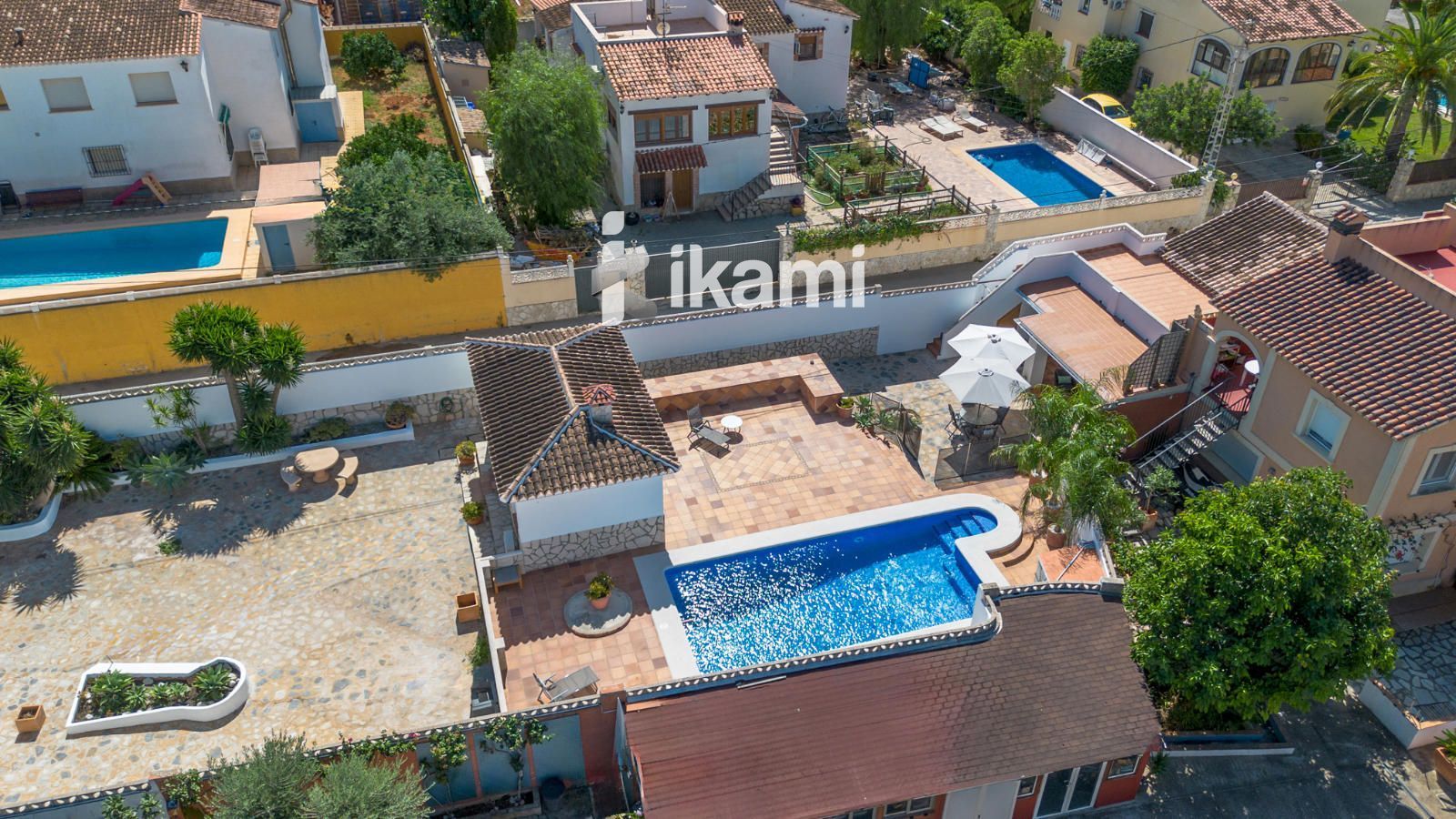 Vista exterior de Casa o xalet en venda en Dénia amb Aire condicionat, Calefacció i Jardí privat