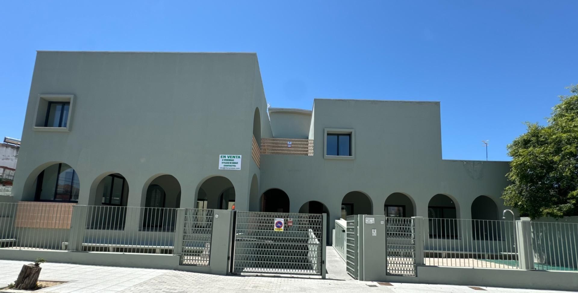 Vista exterior de Àtic en venda en Sanlúcar de Barrameda amb Aire condicionat, Calefacció i Terrassa