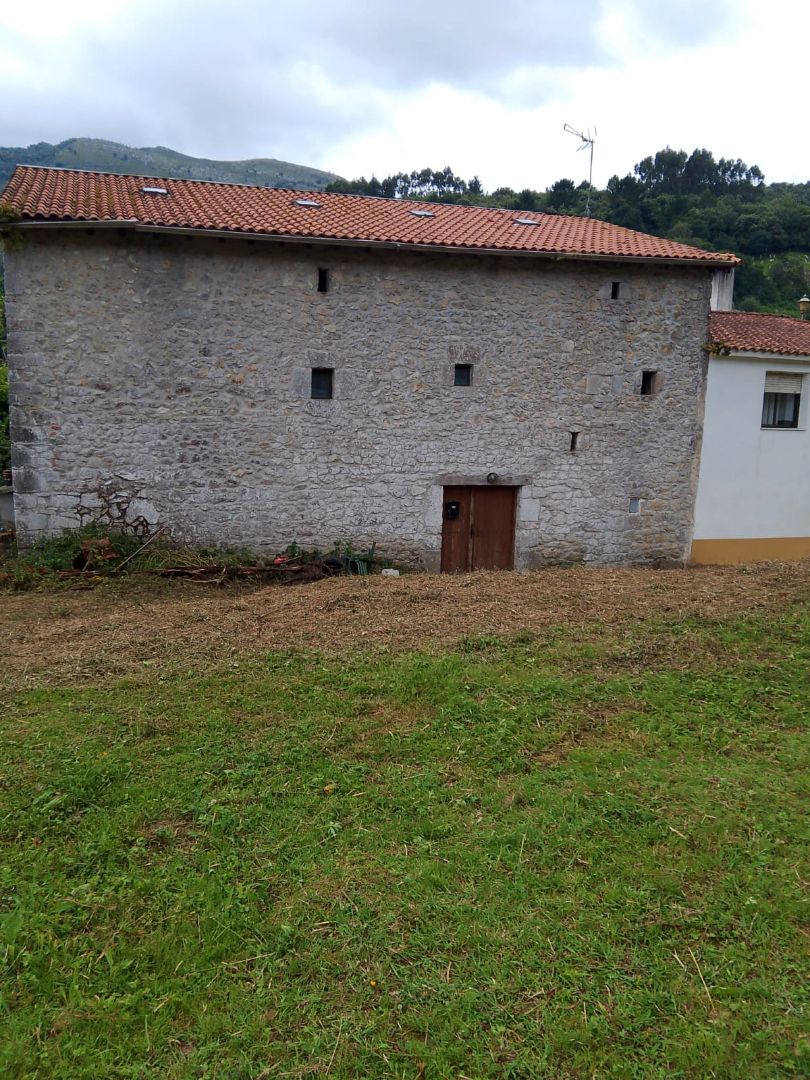 Exterior view of Single-family semi-detached for sale in Voto  with Private garden