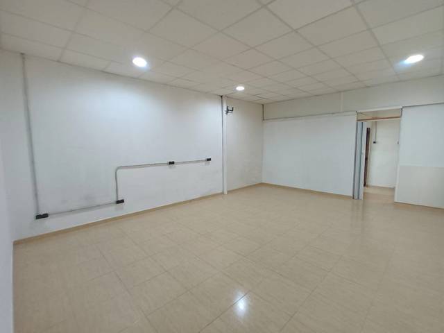 Local comercial en Venta en Cerdanyola Sud