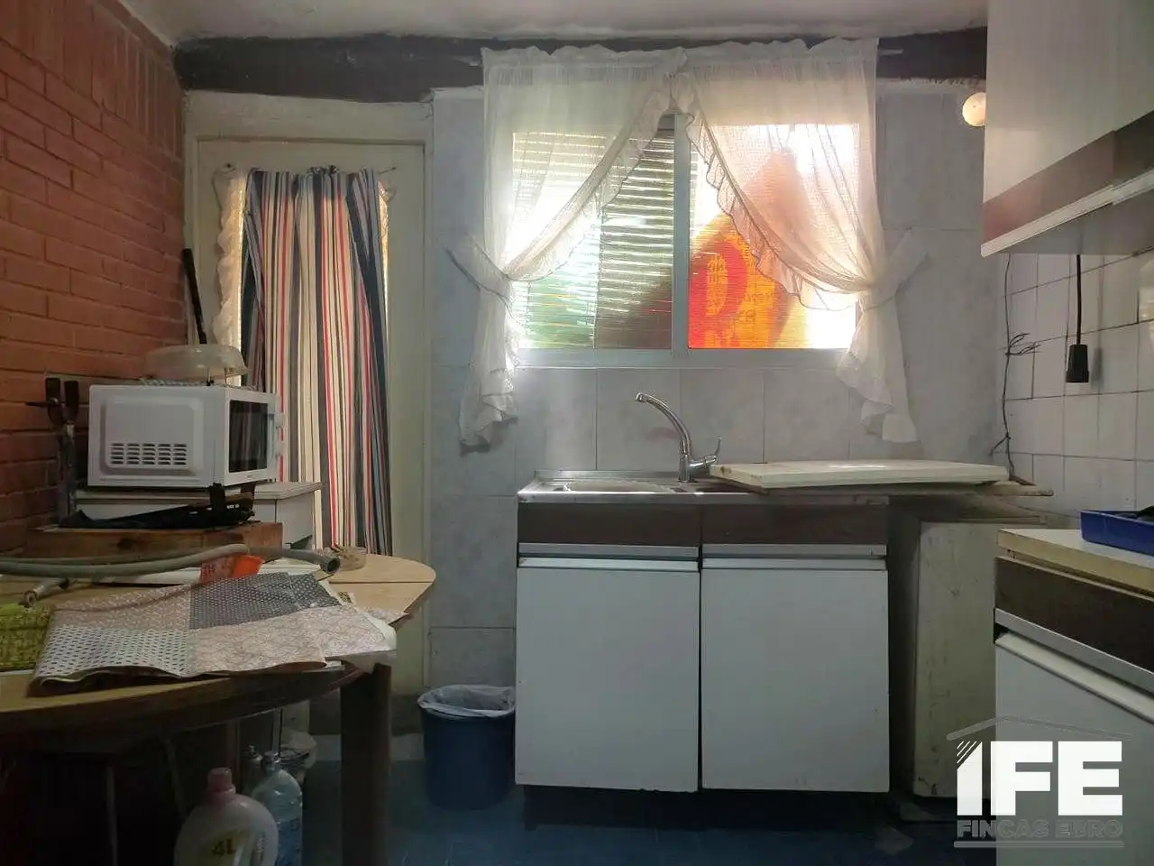 Cuina de Casa o xalet en venda en Plasencia de Jalón amb Jardí privat