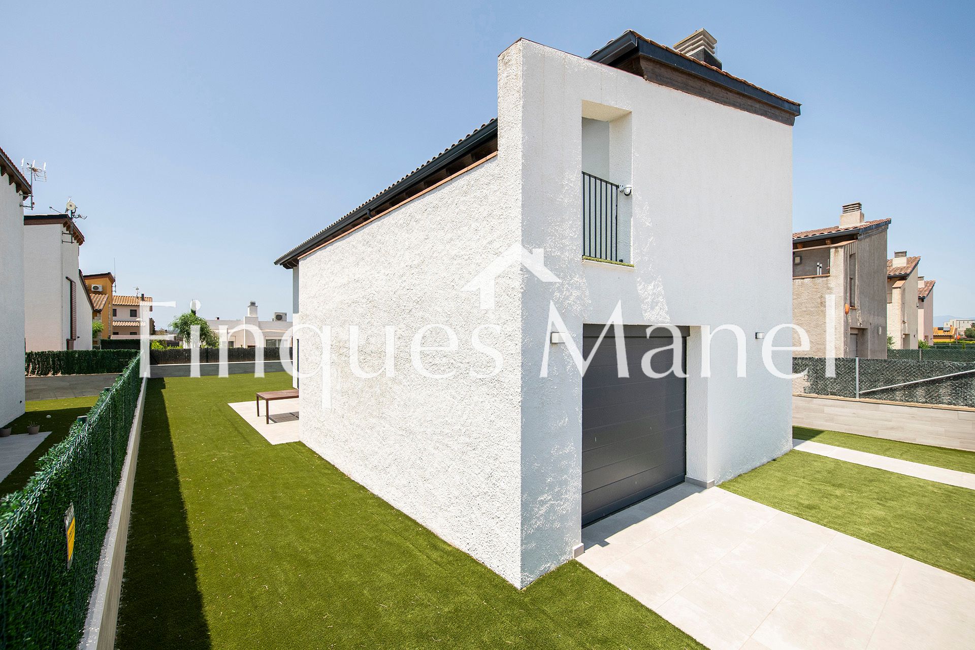 Exterior view of House or chalet for sale in Vilamacolum  with Air Conditioner, Heating and Private garden