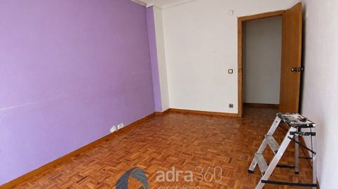 Foto 3 de Piso en venta en Carmen Medrano, Oeste, Logroño