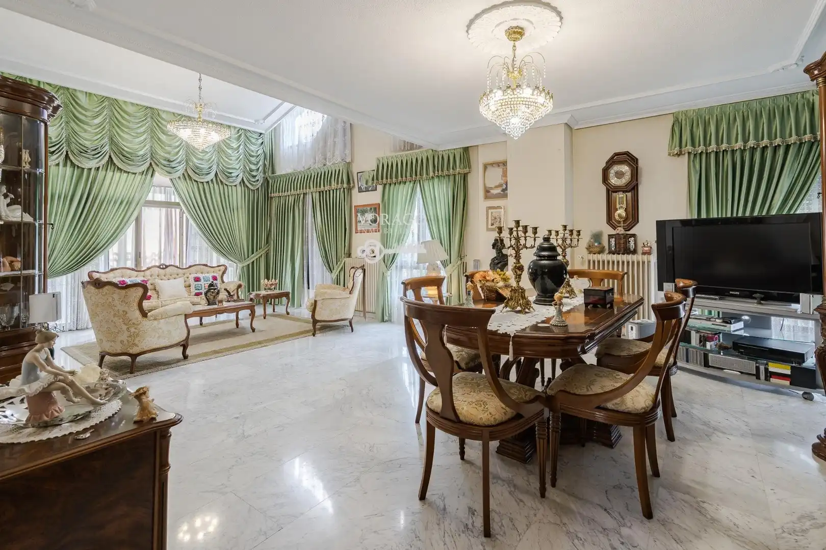 Comedor de Casa o chalet en venta en Villalbilla con Aire acondicionado, Piscina y Jacuzzi