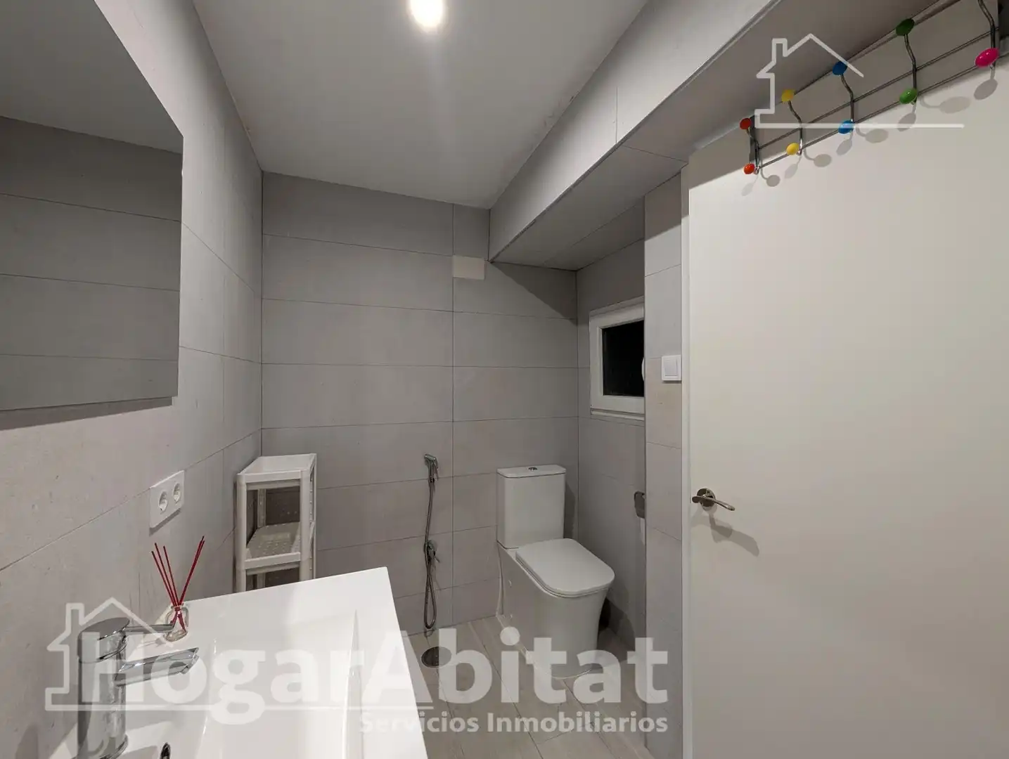 Bany de Pis en venda en Alicante / Alacant amb Aire condicionat, Calefacció i Terrassa