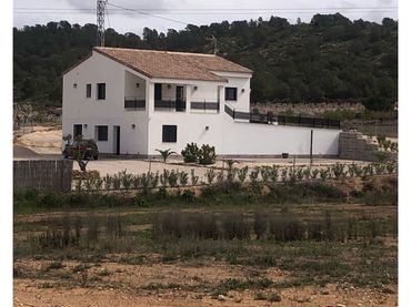 Casa en venda a El Pinós / Pinoso