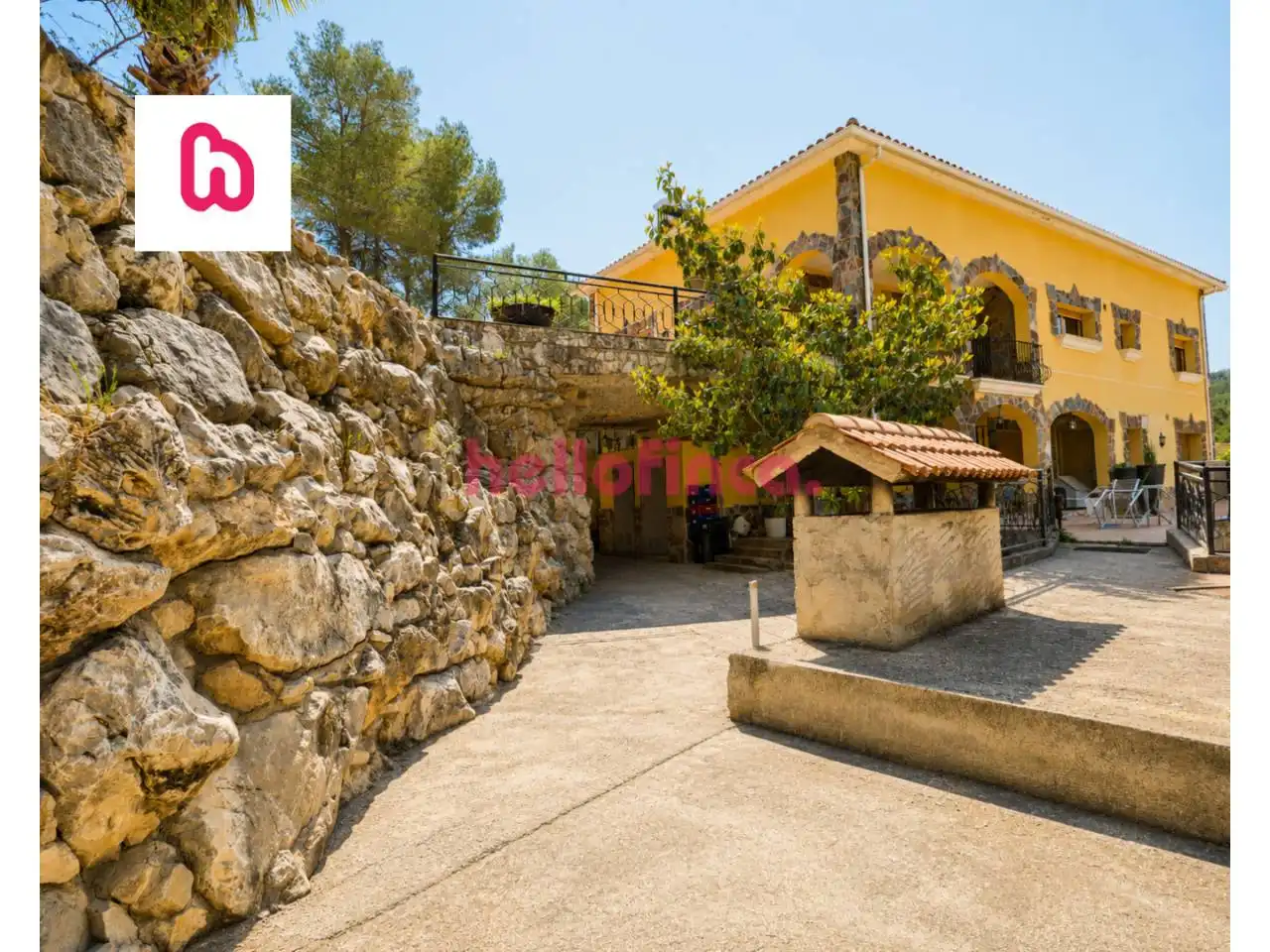 Vista exterior de Casa o xalet en venda en Olivella amb Aire condicionat, Calefacció i Jardí privat