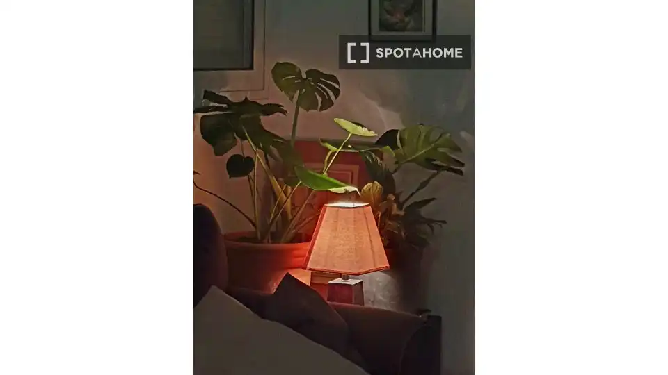 Room in Califòrnia - Santa Madrona