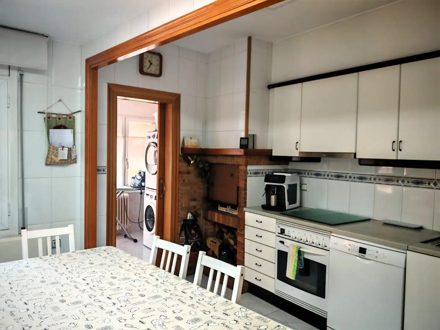 Cocina de Casa o chalet en venta en Breda con Aire acondicionado, Calefacción y Terraza