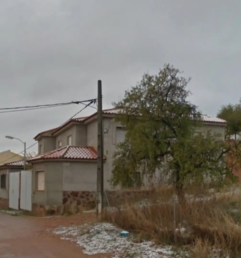 Vista exterior de Casa o xalet en venda en Los Yébenes