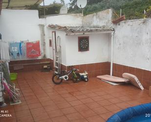 Terrassa de Casa adosada en venda en Avilés amb Calefacció, Traster i Moblat
