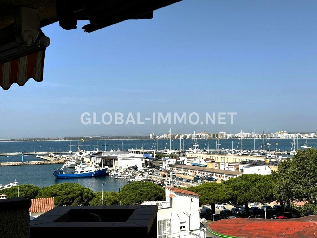 Apartament en venda en Roses amb Aire condicionat, Calefacció i Terrassa