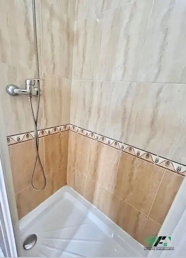Flat with lift to rent in Calle el Valle, imagen 10
