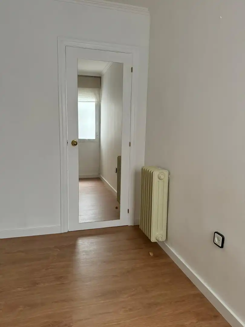 Flat for rent in Carrer d'Isaac Peral, Ca n'Aurell