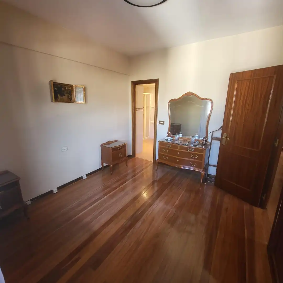 Bedroom of Flat for sale in Indautxu