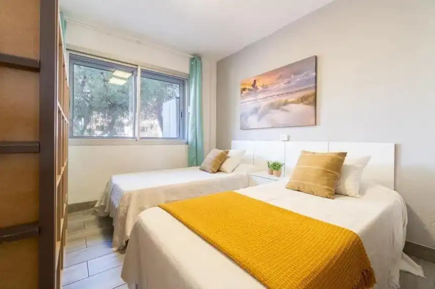 Bedroom of Flat for sale in Salou  with Air Conditioner, Heating and Oven