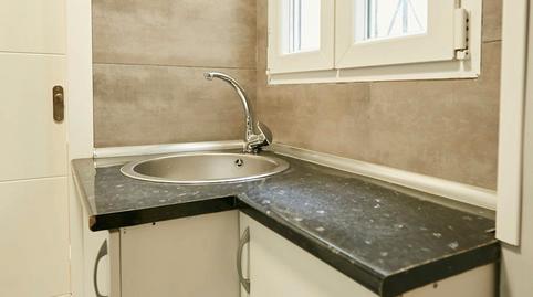 Foto 5 de Piso de alquiler en N/a, Bellas Vistas,  Madrid Capital