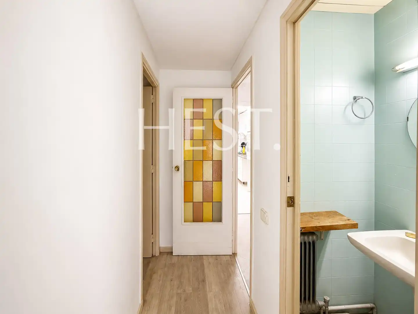 Piso en venta en Barcelona con Calefacción, Terraza y Balcón