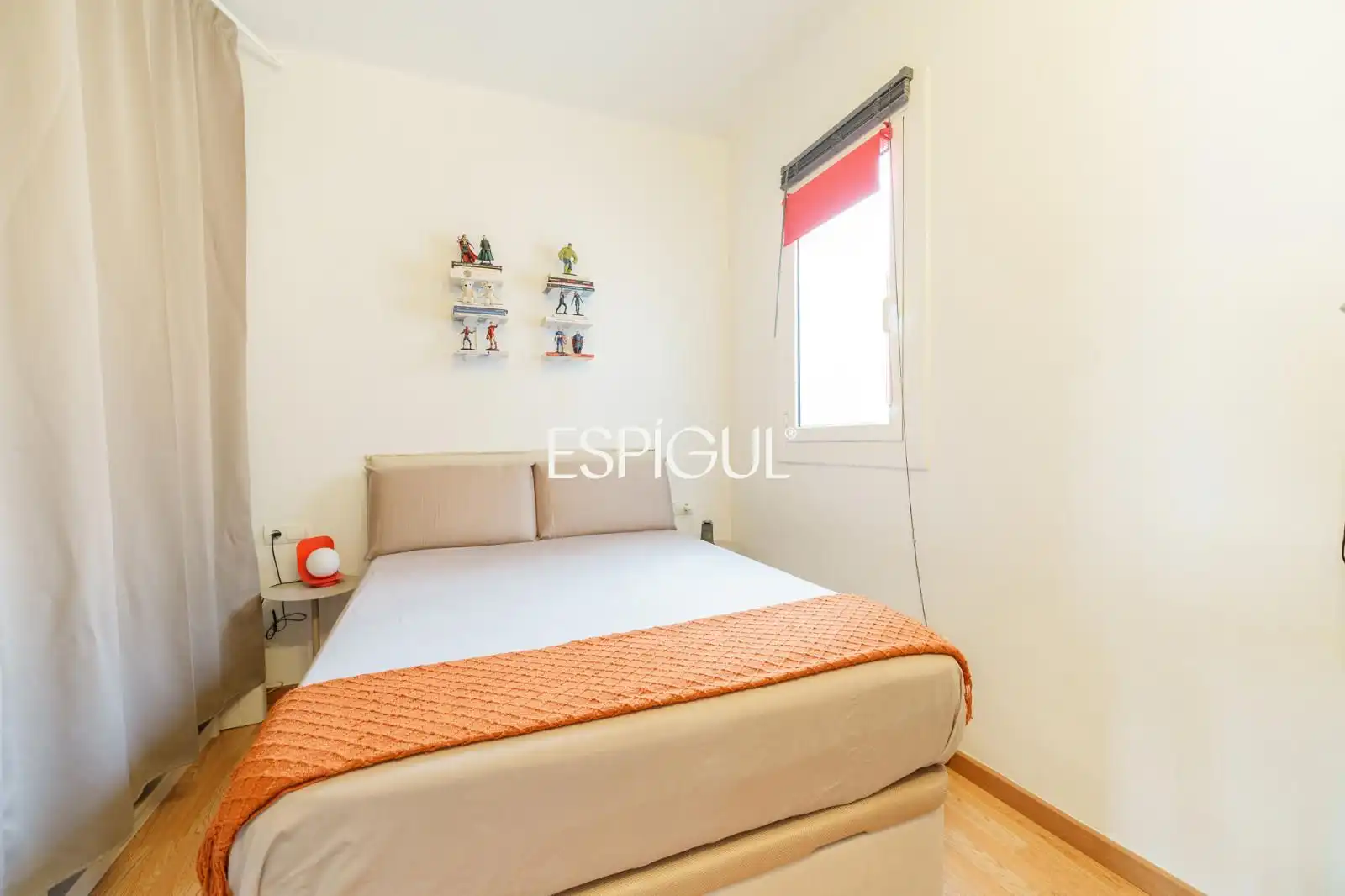 Schlafzimmer von Wohnung zur Miete in Sants - Montjuïc