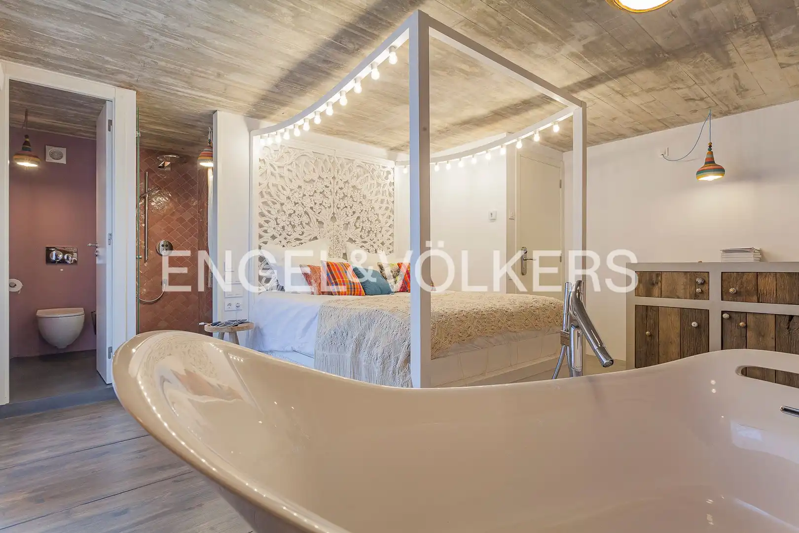 Dormitori de Casa o xalet de lloguer en Barcelona amb Aire condicionat, Calefacció i Terrassa