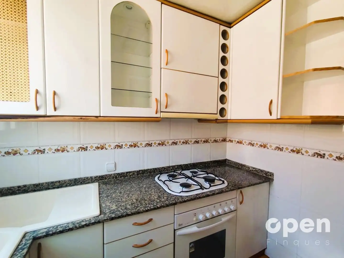 Kitchen of Flat for sale in Terrassa  with Heating and Terrace