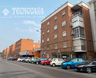 Vista exterior de Local en venda en Alcalá de Henares