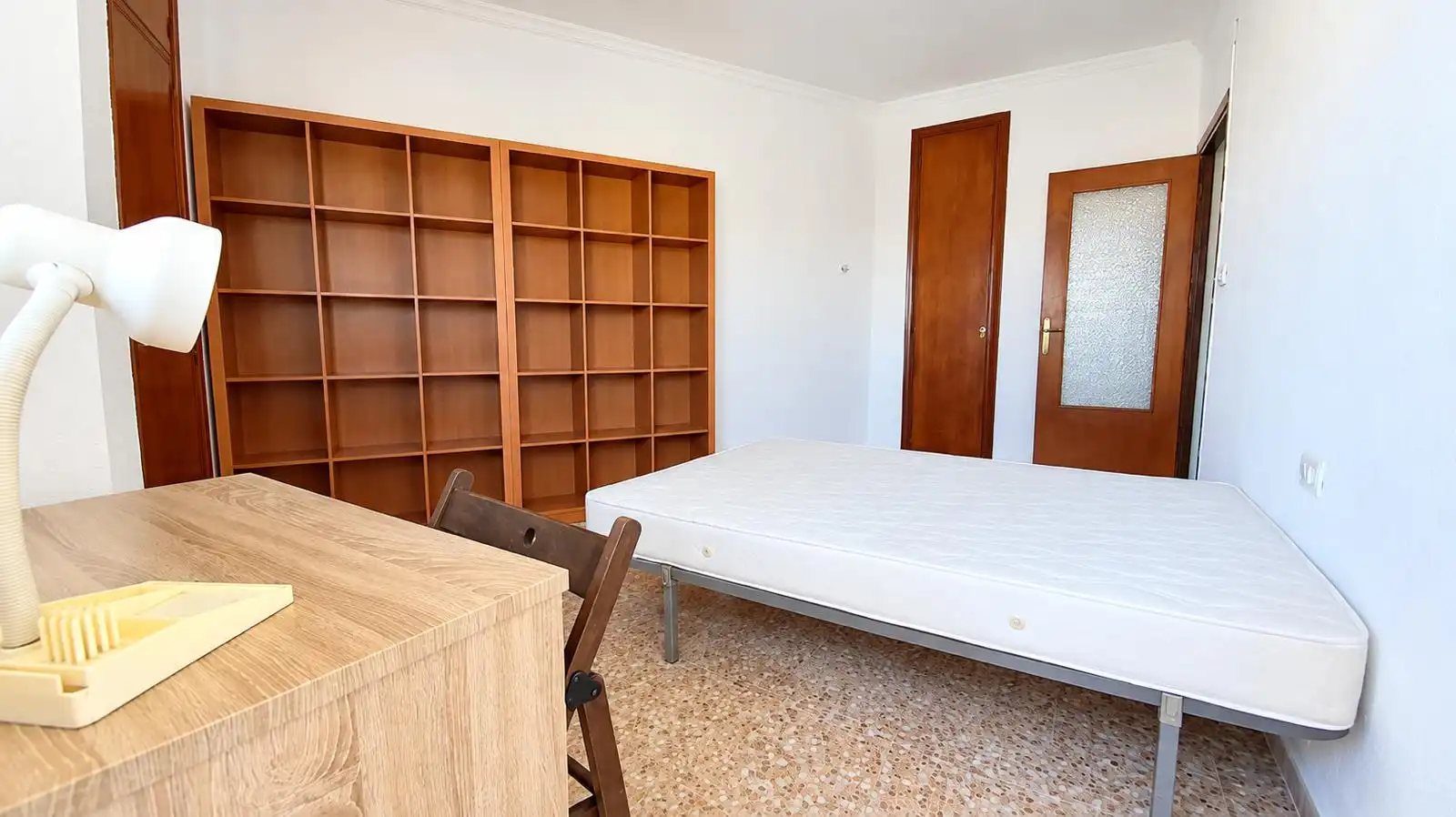 Habitación de Piso en venta en Cartagena con Amueblado, Horno y Lavadora