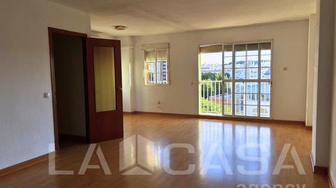 Foto 2 de Piso en venta en Centro, Montequinto