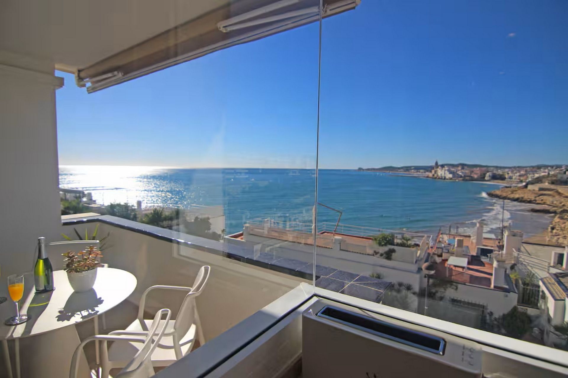 Bedroom of Flat to rent in Sitges  with Air Conditioner, Furnished and TV